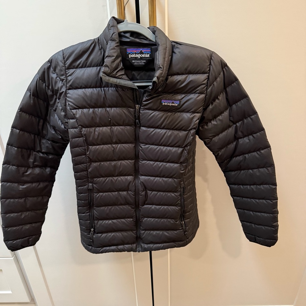 Patagonia Dark Gray Quilted Jacket